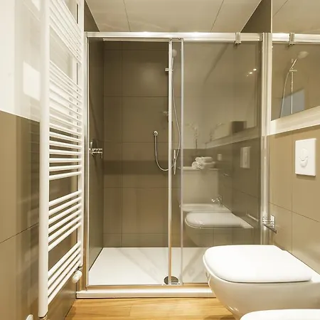 Apartamento Piazza De Angeli - Rentclass Betly Milão